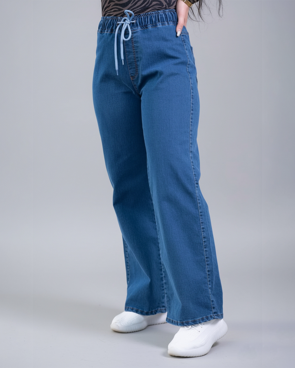 بنطلون وايد ليج جينز بأستك