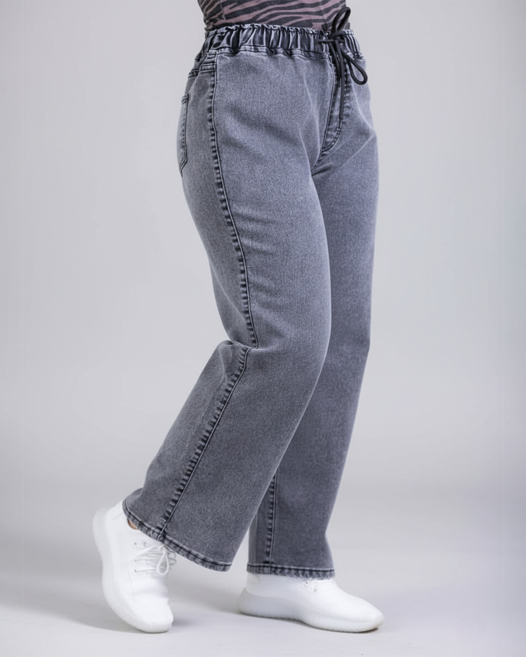 بنطلون وايد ليج جينز بأستك