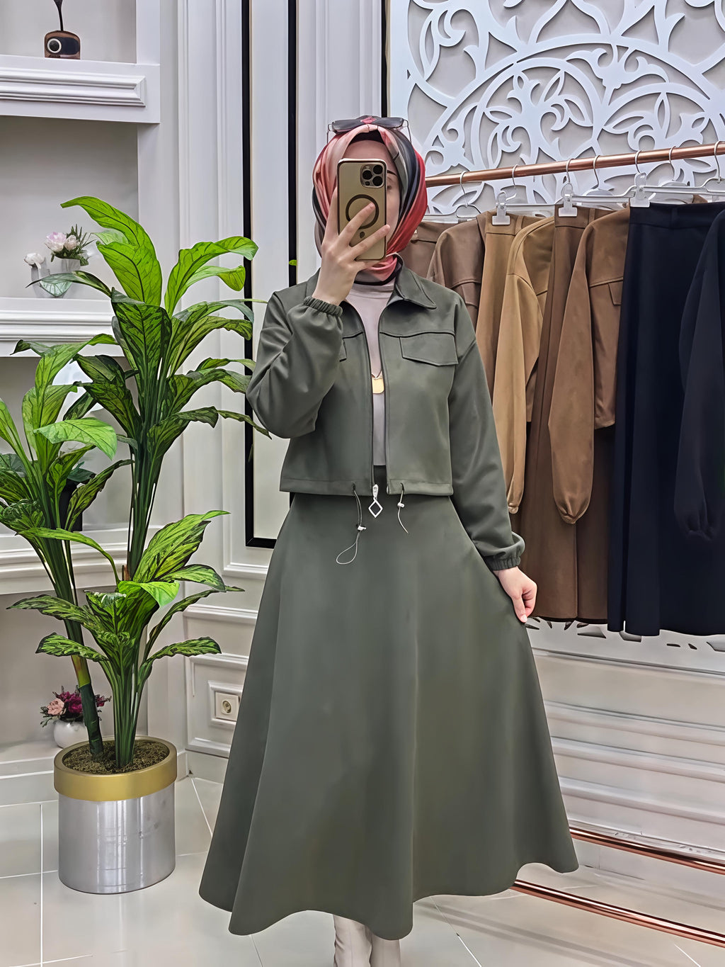 سوت قطعتين سويدي