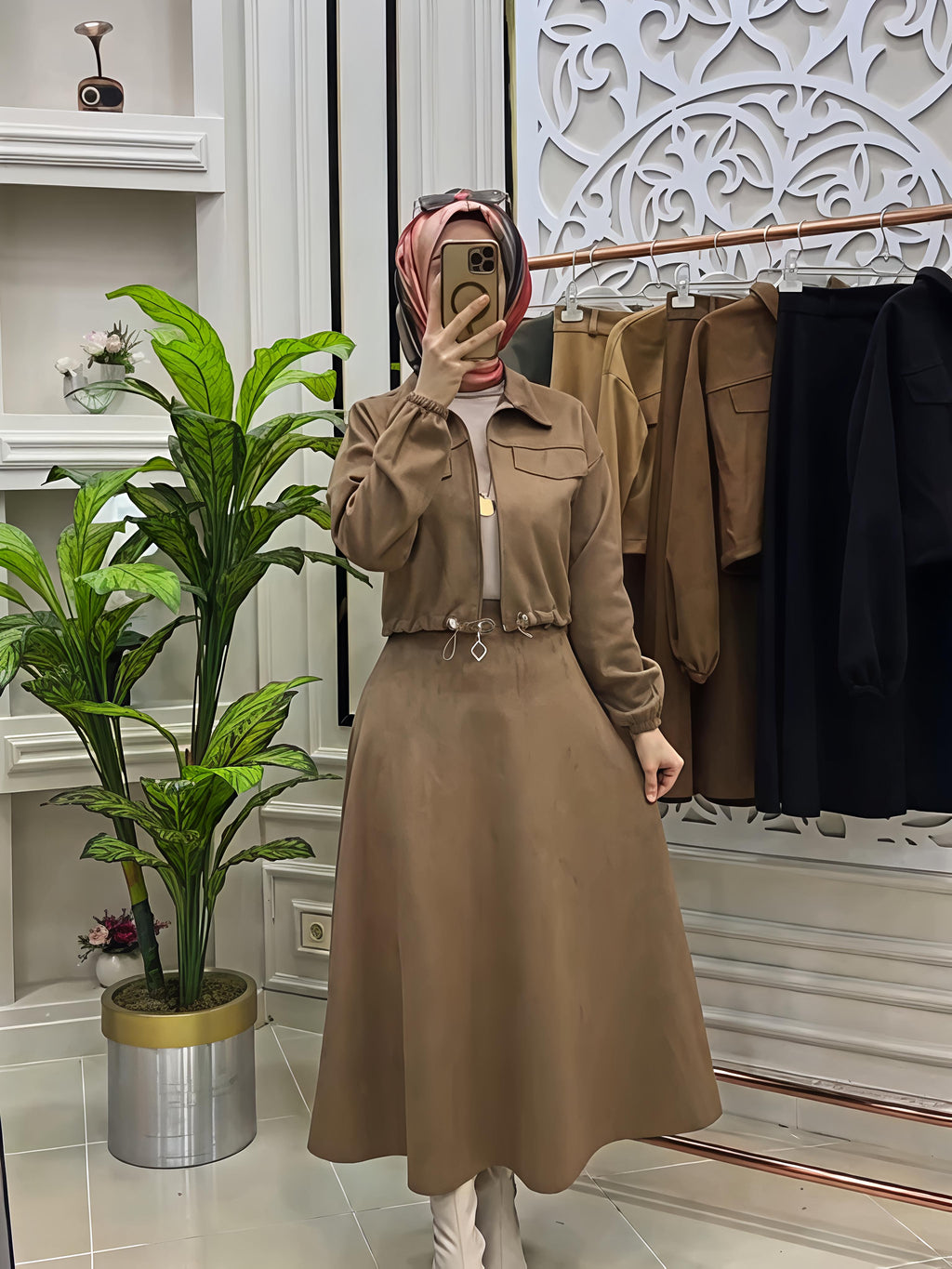 سوت قطعتين سويدي